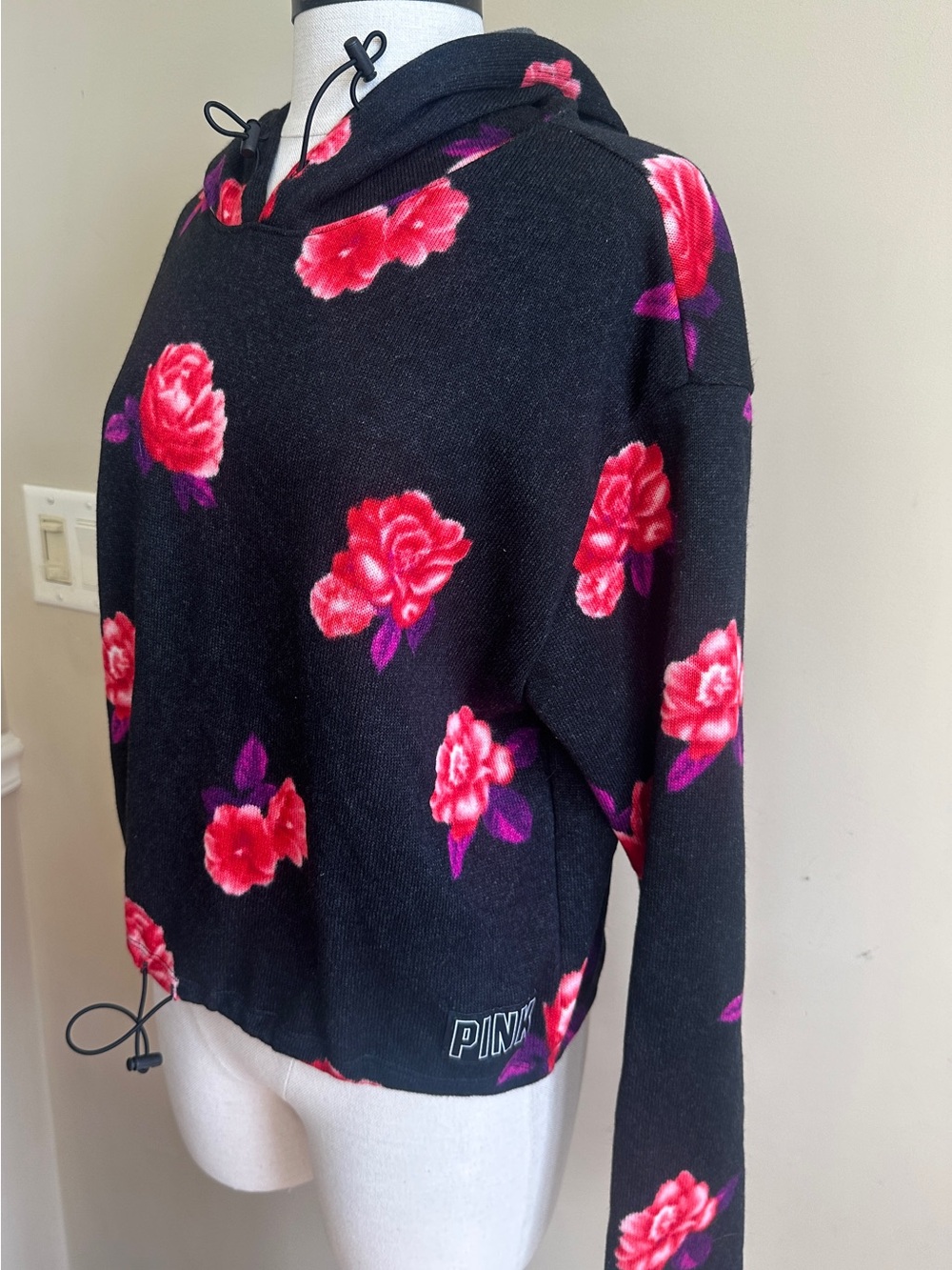 PINK Victoria’s Secret Floral Cropped Hoodie, Size Medium - Picture 4 of 9